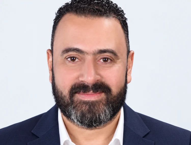 الأستاذ وائل الجميل